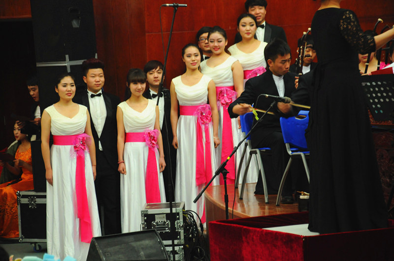 英国上市公司官网365新年音乐会